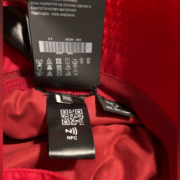 100% authentic Prada fisherman bucket hat - Picture 6 of 7